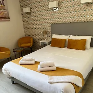 2* Hotel Du Nord - Ville-haute