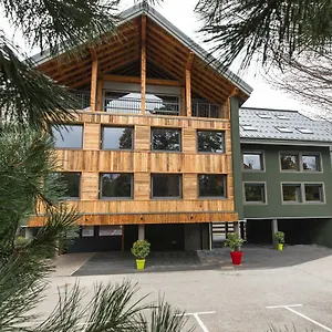 3* Hotel Les De La Maison Rouge